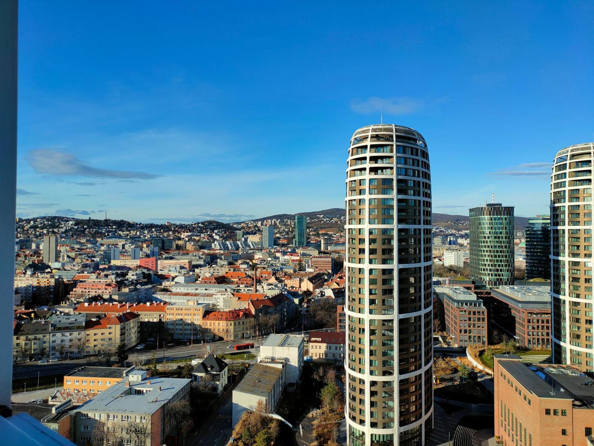 Sag Romantic 22 Floor Panorama City Free Parking Free Wifi Bratislava Exterior photo